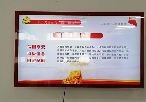 網(wǎng)絡(luò)廣告機(jī)是如何貼近客戶服務(wù)需求的？